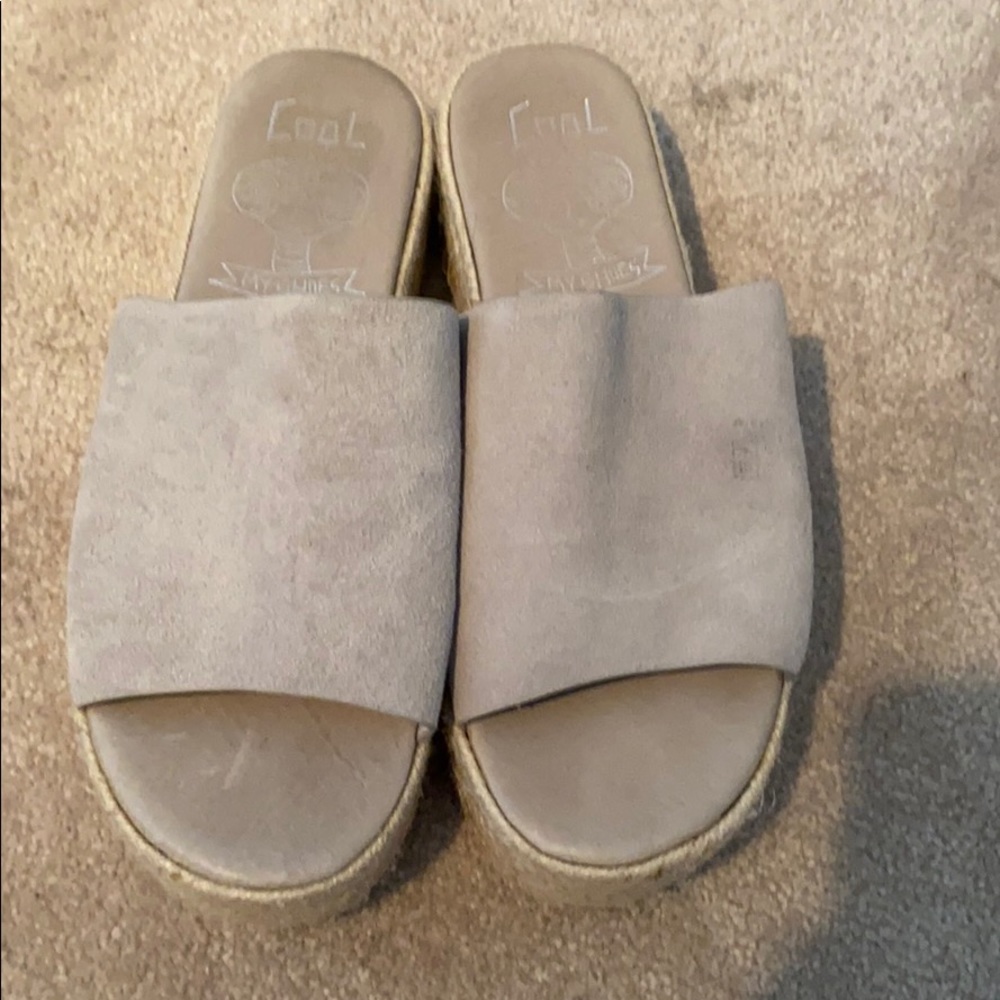 Platform sandals